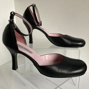 Steve Madden Smooth Leather Mary Jane High Heels
